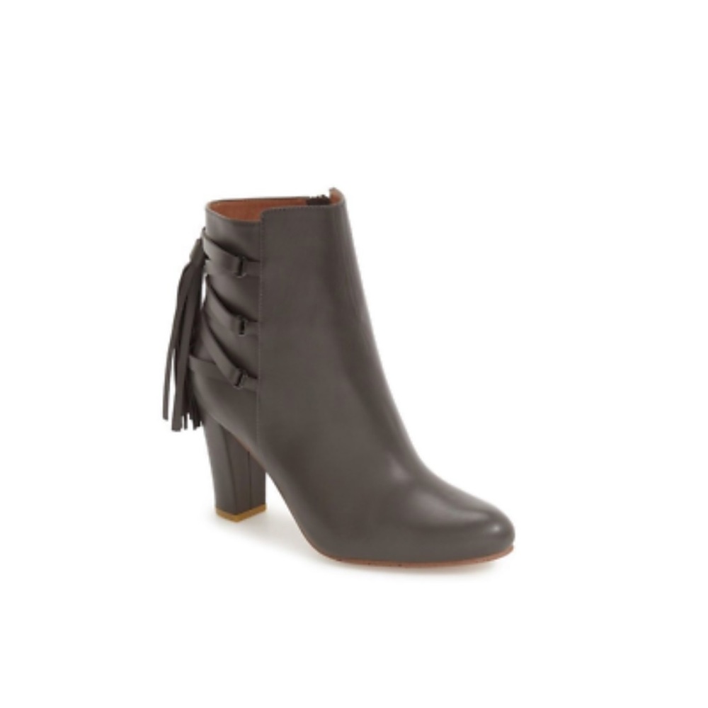 HALOGEN Grey Sadee Leather Tassel Ankle fringe Almond Toe Zip boots